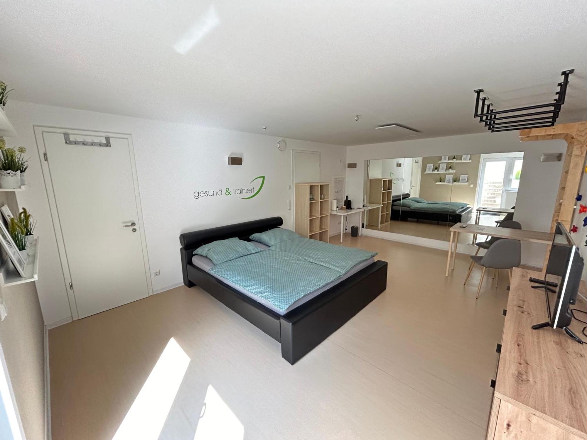 Inspirierendes Sport-Motto-Zimmer In Bad Friedrichshall Naehe Lidl Audi 外观 照片